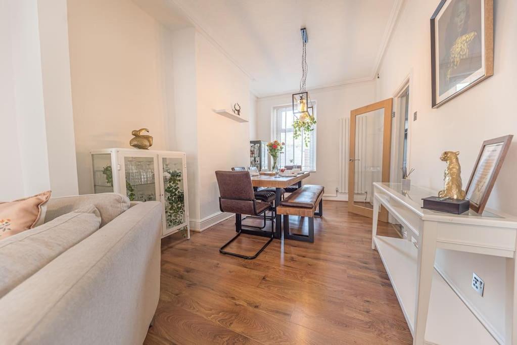Willa Luxury Townhouse In Workington Zewnętrze zdjęcie